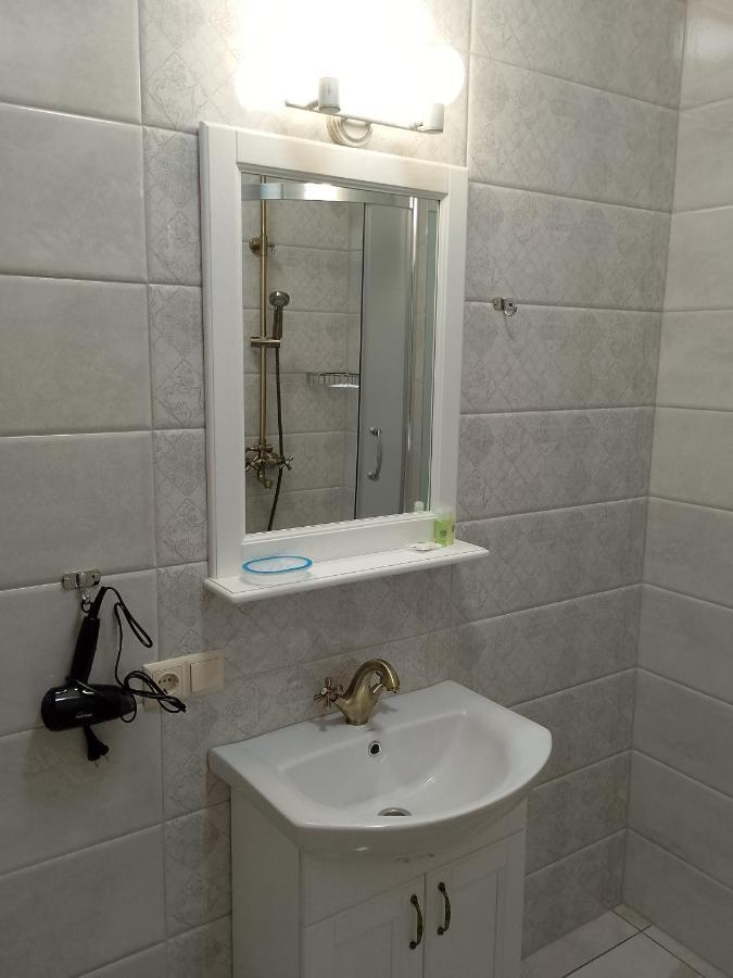 Relax Complex Hotel بوريسبول المظهر الخارجي الصورة
